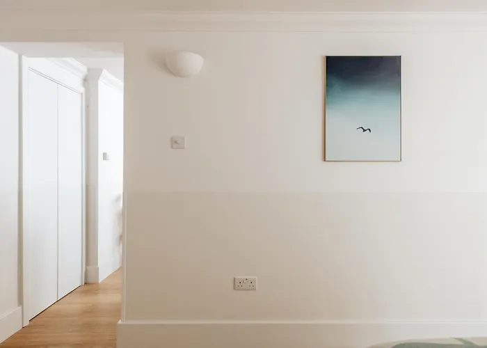 The Regency - Serviced Apartments